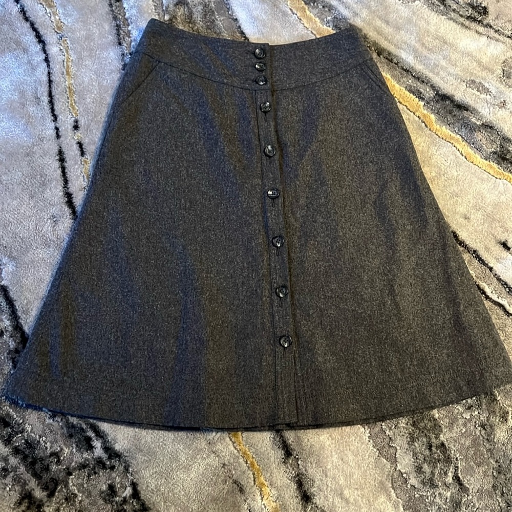 Banana Republic wool button skirt